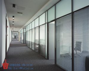供应办公屏风隔断定制,广州带隔断办公电脑桌定制,免费测量安装_办公、文教_世界工厂网中国产品信息库