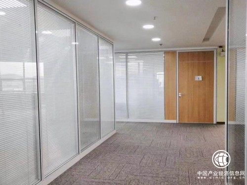 合理划分办公空间,奥维诺办公家具为你量身打造隔断